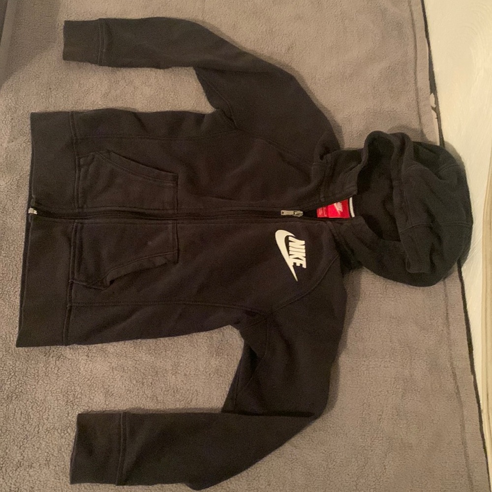 Kids black Nike zip up hoodie